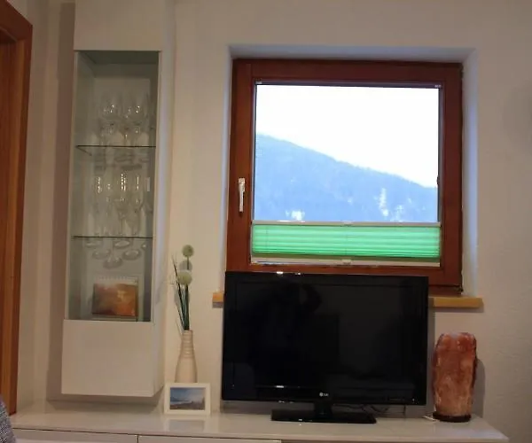 Berghaus Egg * Jerzens