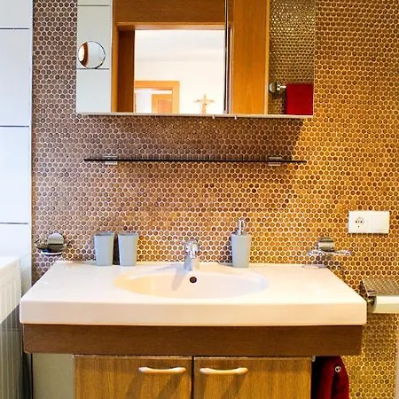 Berghaus Egg * يرتسنز